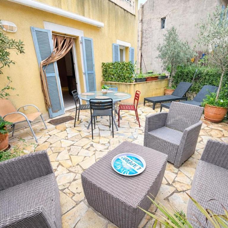 Apartment with terrace in a quiet area of Bandol - Apartamento - 16