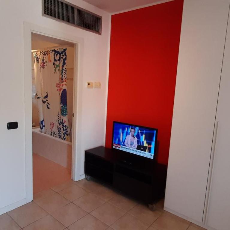 Feel Like Home In Milan - Appartamento Monolocale con 1 Letto Matrimoniale - 6