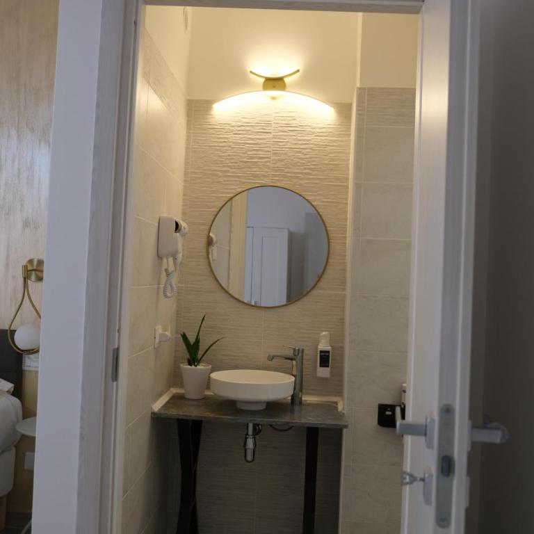 Nel Corso del Sogni Sicily Center Rooms - Deluxe Double Room - 4