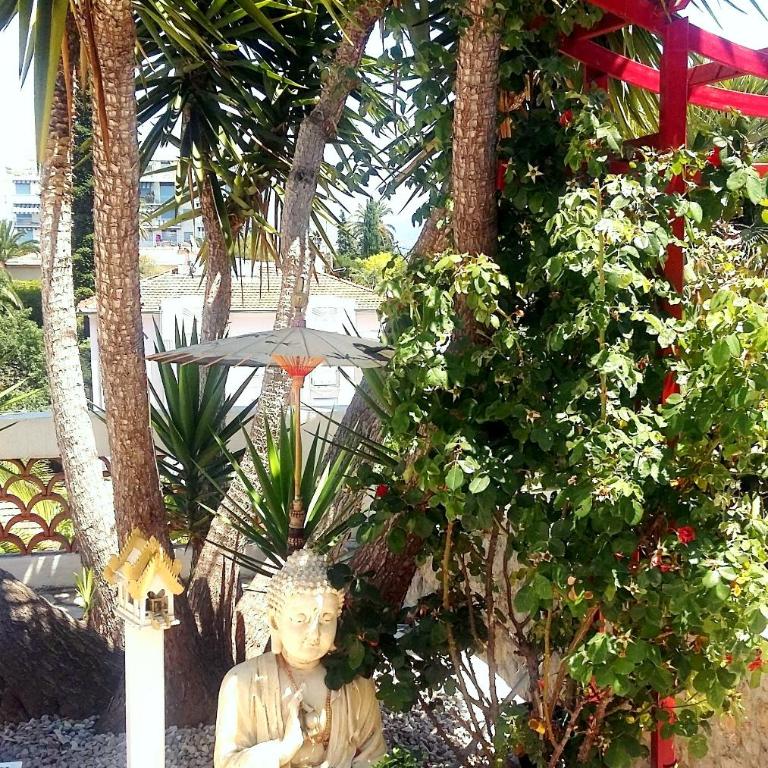 Villa le Mazet, Nice, piscine, vue mer, Promenade des Anglais, Baie des Anges - Appartement 2 Chambres - 3
