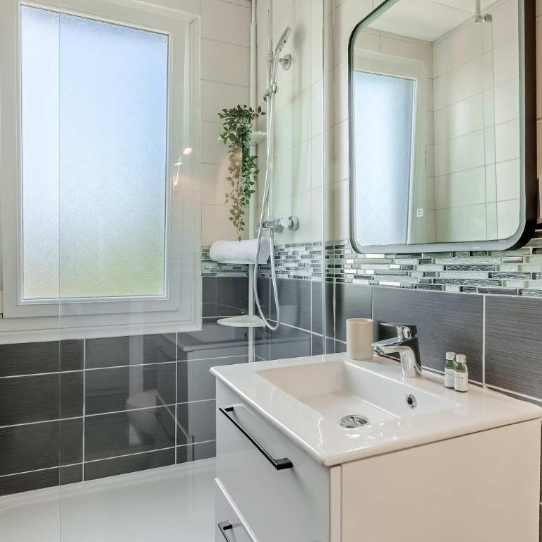 Le Verdun proche centre 2 chambres - Apartment - 5