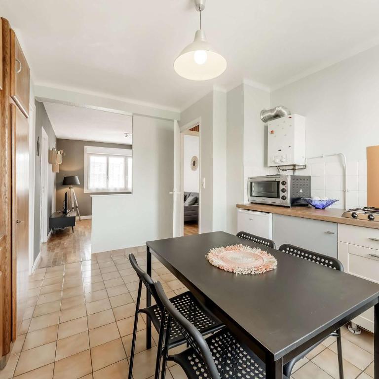Le Verdun proche centre 2 chambres - Apartment - 8