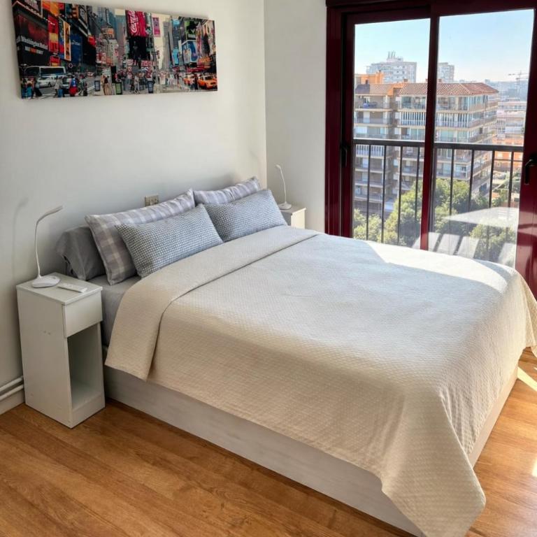 Fabuloso ático con amplia terraza y vistas al mar, Ideal Familias - Apartment with View - 11