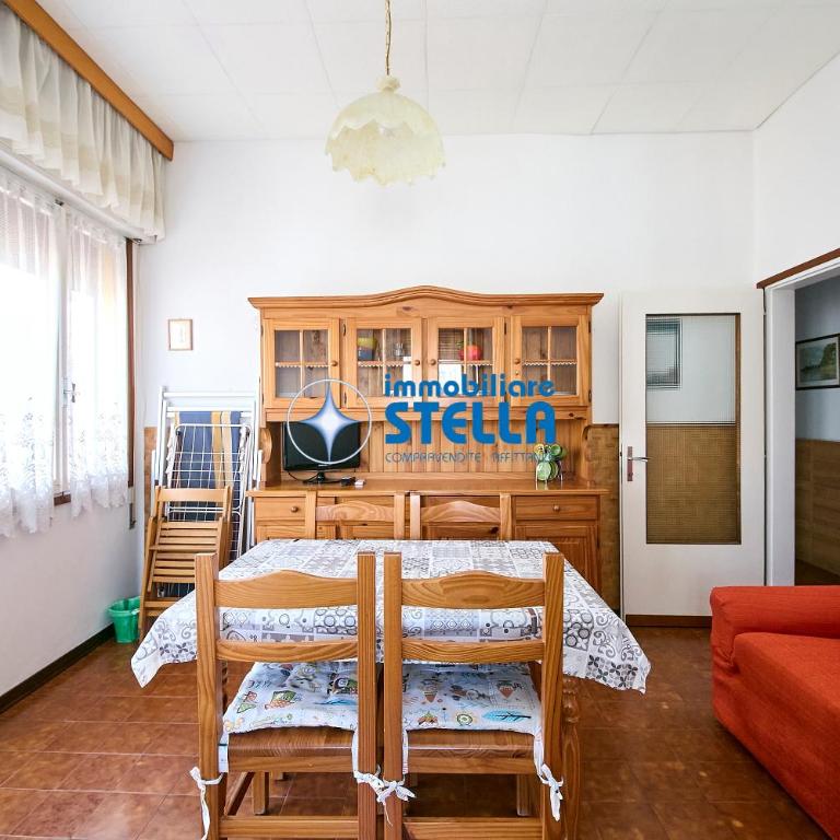 Condominio Accogliente - Appartamento con 2 Camere da Letto - 2