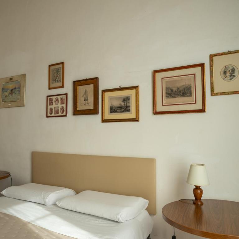 Casa di Alfredo Affittacamere - Standard Double Room with Shared Bathroom - 2