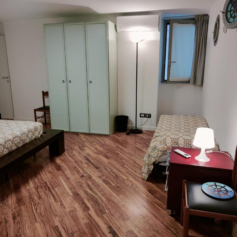 Casa Luna - Camera Matrimoniale/Doppia con Letti Singoli con Bagno Privato - 2