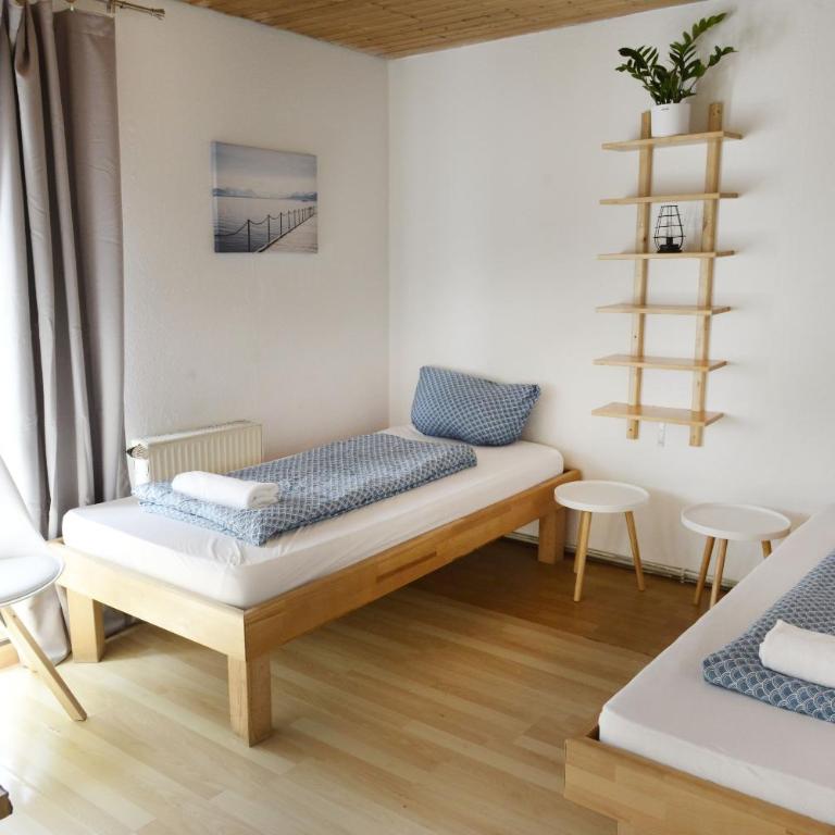Westküste Lindau - Doppelzimmer mit Gemeinschaftsbad - 6