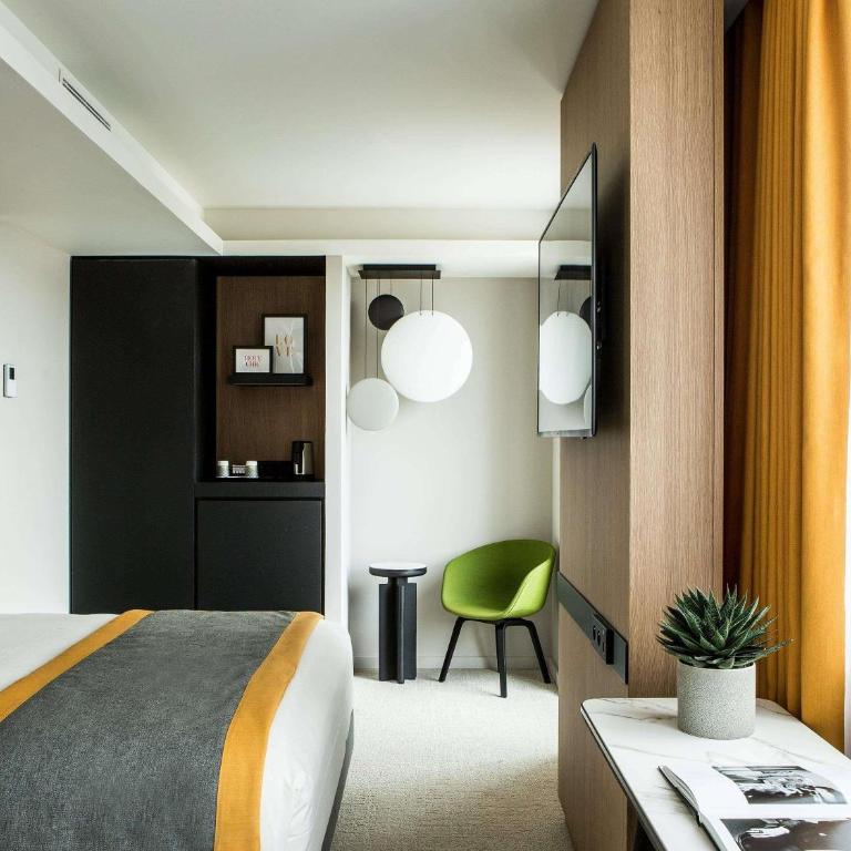 Mercure Paris 17 Batignolles - Chambre Double Supérieure avec Balcon - 5