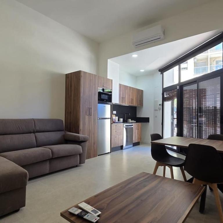 Studio loft City Center by Costablancarent - Two-Bedroom Apartment - 6