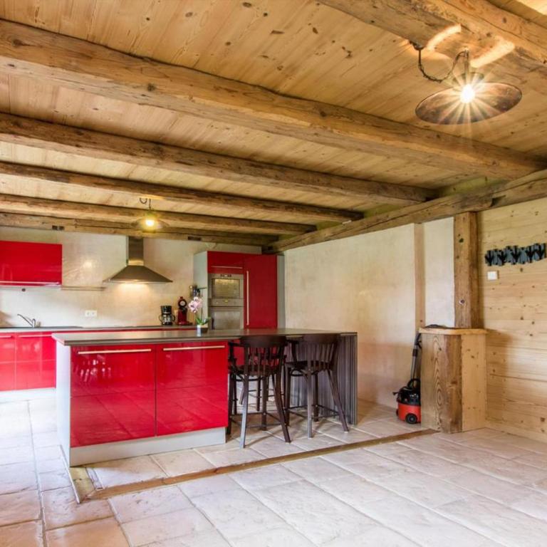Chalet La Ferme du Creux du Nant - Appartement 13 personnes - Châtel Réservation - Appartement - 14