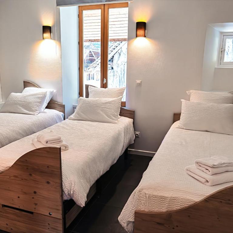 Le Passage - Gîte 2 à 15 personnes Chartreuse terrasse, calme & nature - Appartement 2 Chambres avec Balcon - 4
