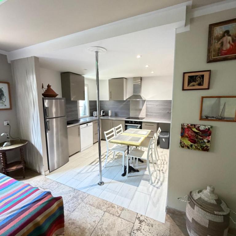 Studio le Petit RIAD,climatisée,proche plage - Appartamento con 1 Camera da Letto - 4