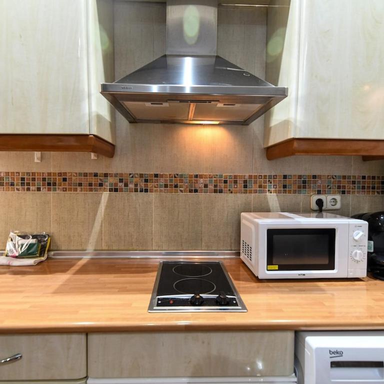 The Plaza Castilla Hideaway - One-Bedroom Apartment - 8