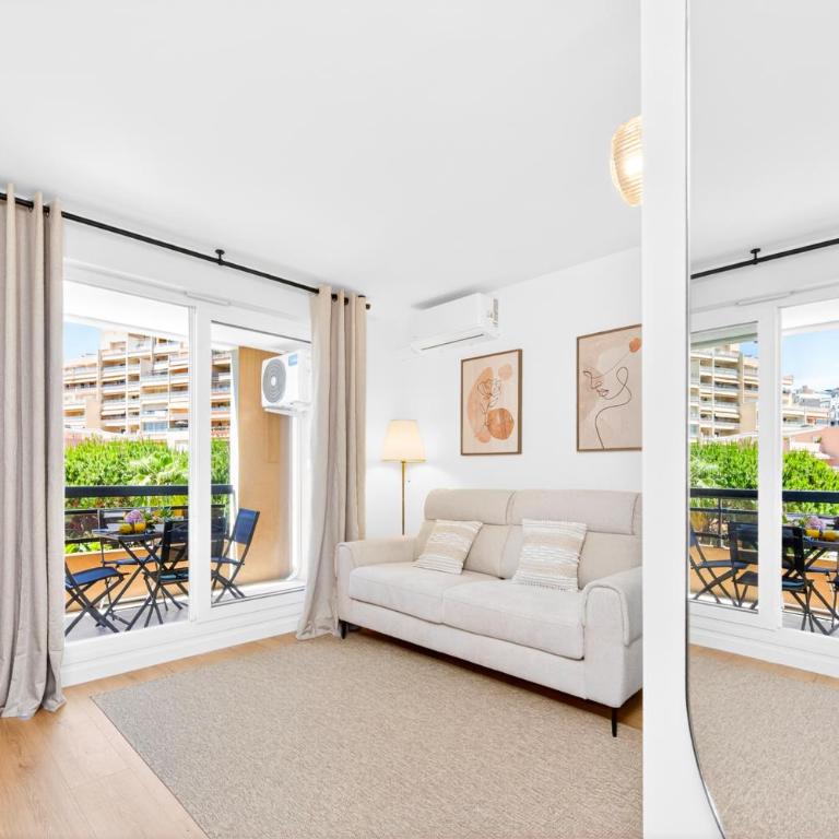 MEDICIS - Agréable 2 pièces Frontière Monaco Parking Piscine - Appartement 1 Chambre - Vue sur Piscine - 13
