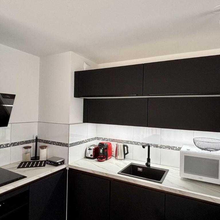 Beautiful Apartment with Terrace in Colmar - Appartamento - 5
