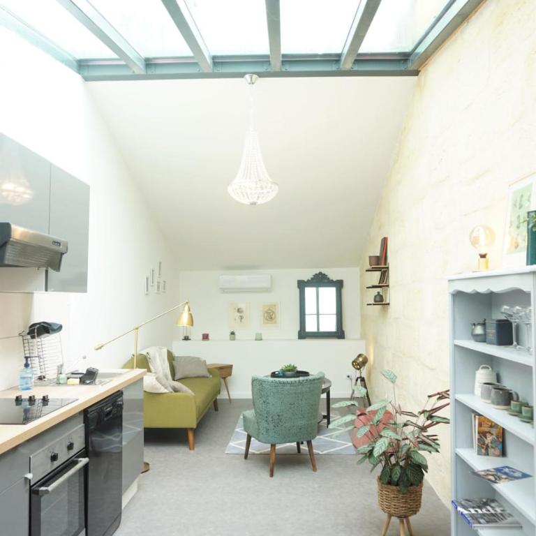Beautiful duplex with AC - Place du Palais - Appartamento - 3