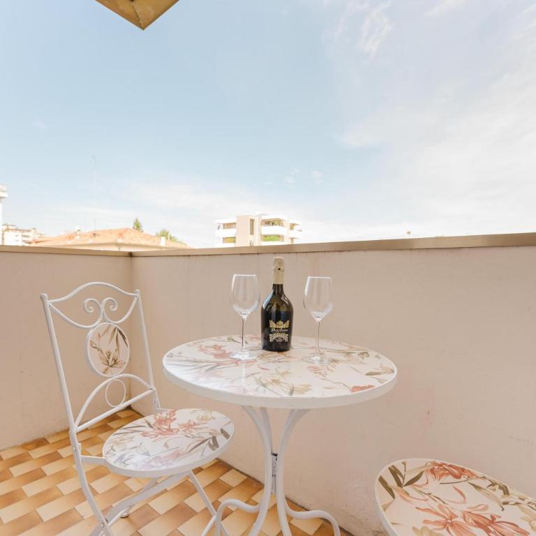 Lily Flat - 15 min from Venice & free parking - Appartamento Superior con 1 Camera da Letto e Balcone - 9