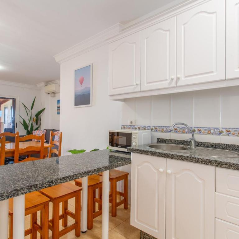 Ático en Candelaria 1 - Apartamento Deluxe de 2 dormitorios con vistas al mar - 7