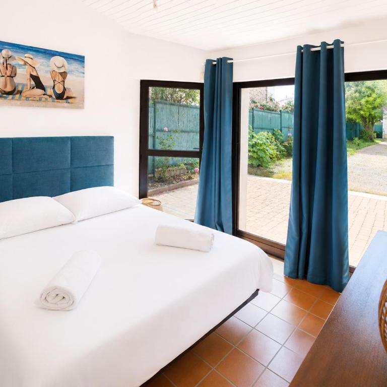 Villa avec piscine chauffée et magnifique vue mer - Villa - 18