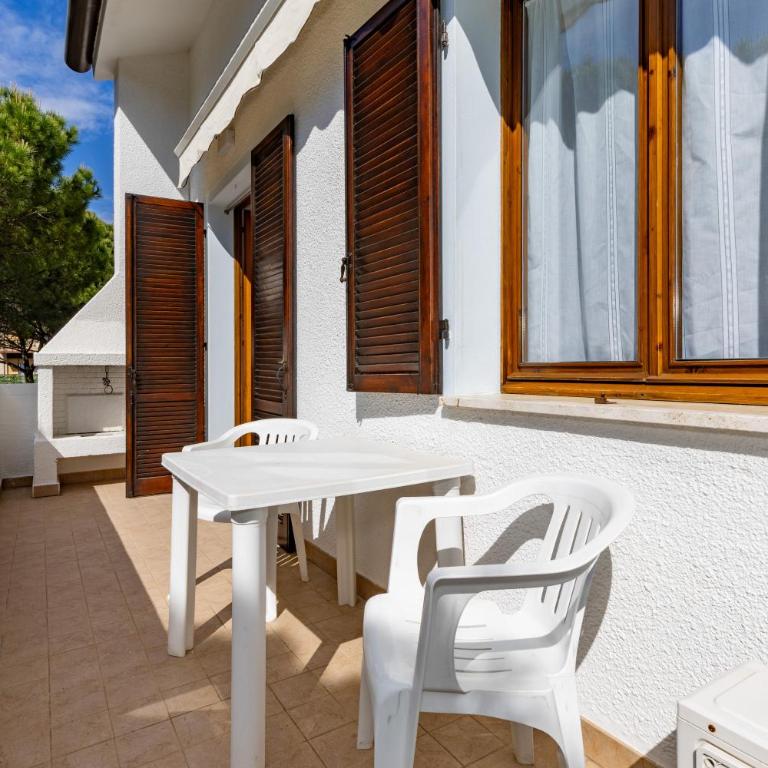 Pool Apartment near Piazza Mazzini and Beach - Appartamento con 2 Camere da Letto - 41