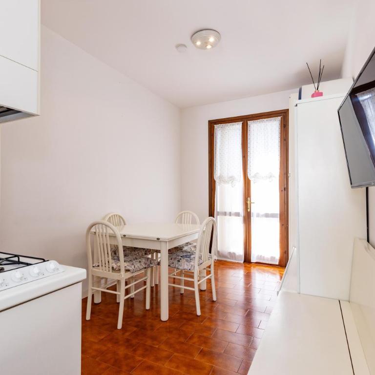 Pool Apartment near Piazza Mazzini and Beach - Appartamento con 2 Camere da Letto - 23