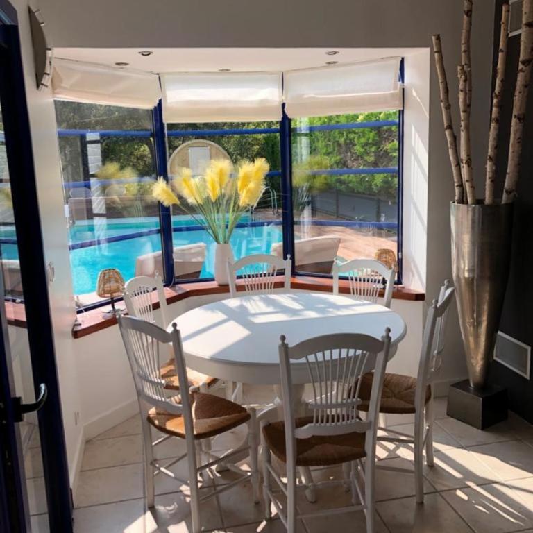 Beautiful Duplex House With Terrace and garden - Maison de Vacances - 3