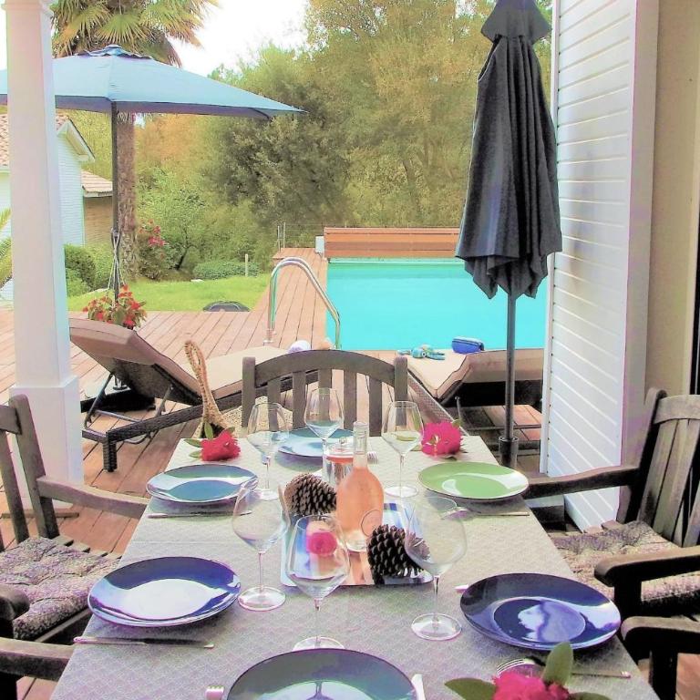 Beautiful Duplex House With Terrace and garden - Maison de Vacances - 22