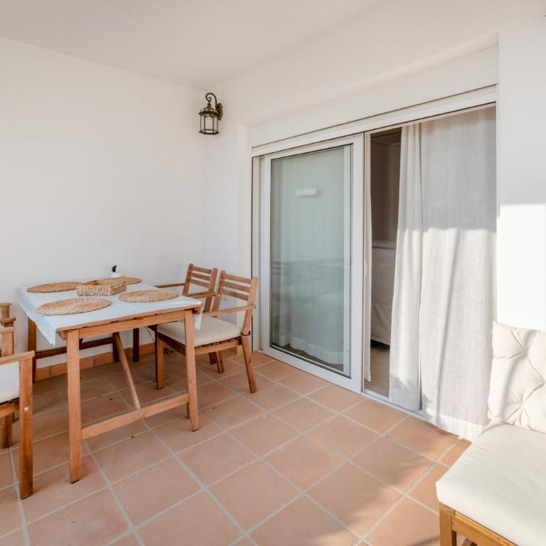 Ullastre - Apartamento Deluxe de 2 dormitorios con vistas al jardín - 16
