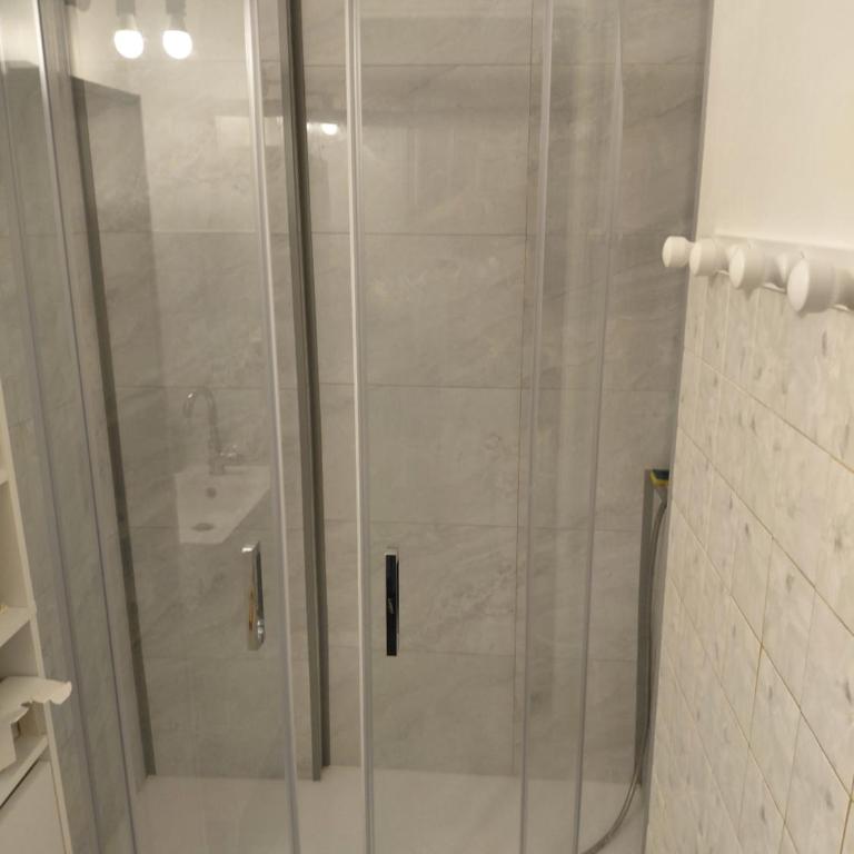 2 piece terrasse - Appartement 1 Chambre - 25
