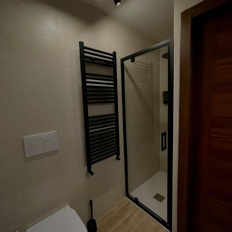 House 20S, 43N - Appartamento con 2 Camere da Letto - 4