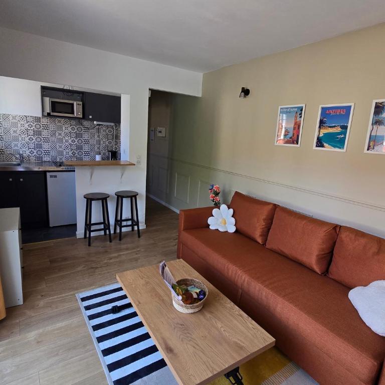 Studio avec balcon à deux pas de la plage - Studio - 2
