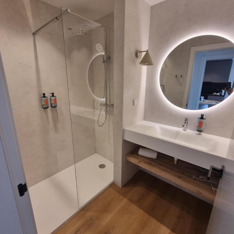 Can Milà Apartments Sitges - Appartement 2 Chambres - Vue sur Piscine - 4