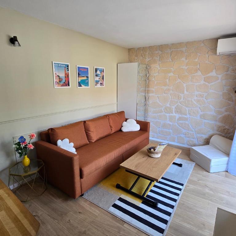 Studio avec balcon à deux pas de la plage - Studio - 1