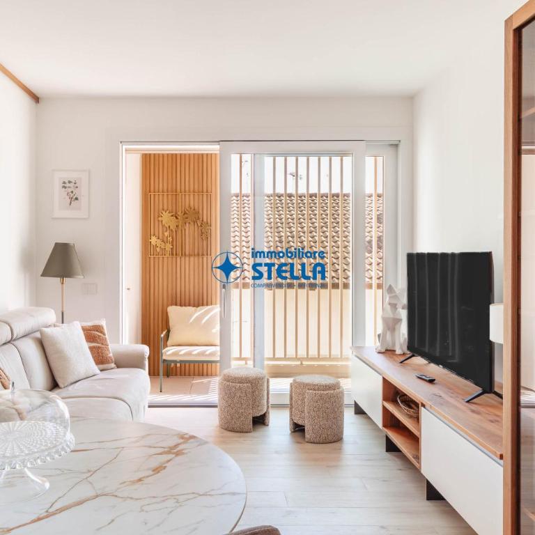 Condominio SIX INN - Appartamento con 2 Camere da Letto - 1
