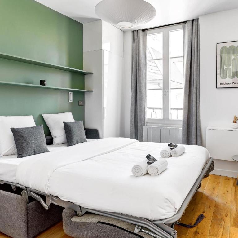 BM-Refuge sous les Toits Parisiens en plein coeur du Marais - Appartement - 3