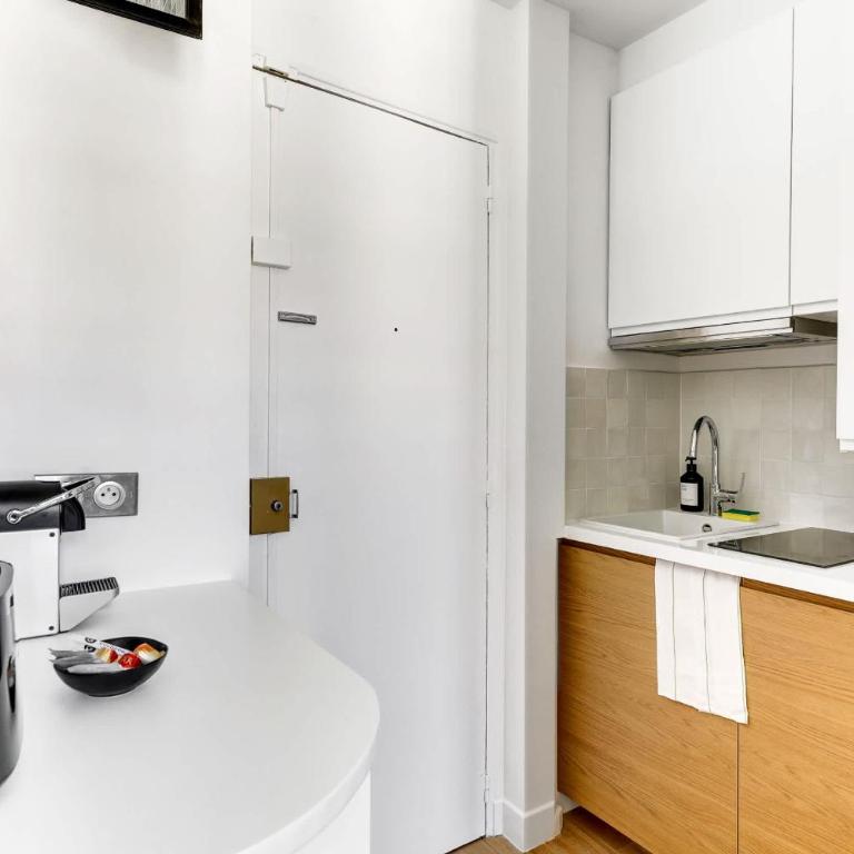 BM-Refuge sous les Toits Parisiens en plein coeur du Marais - Appartement - 7