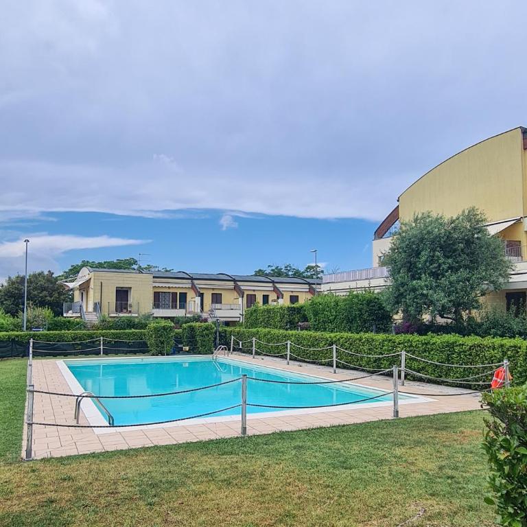 Civico16 - Piscina inclusa - Appartamento con 1 Camera da Letto - 2