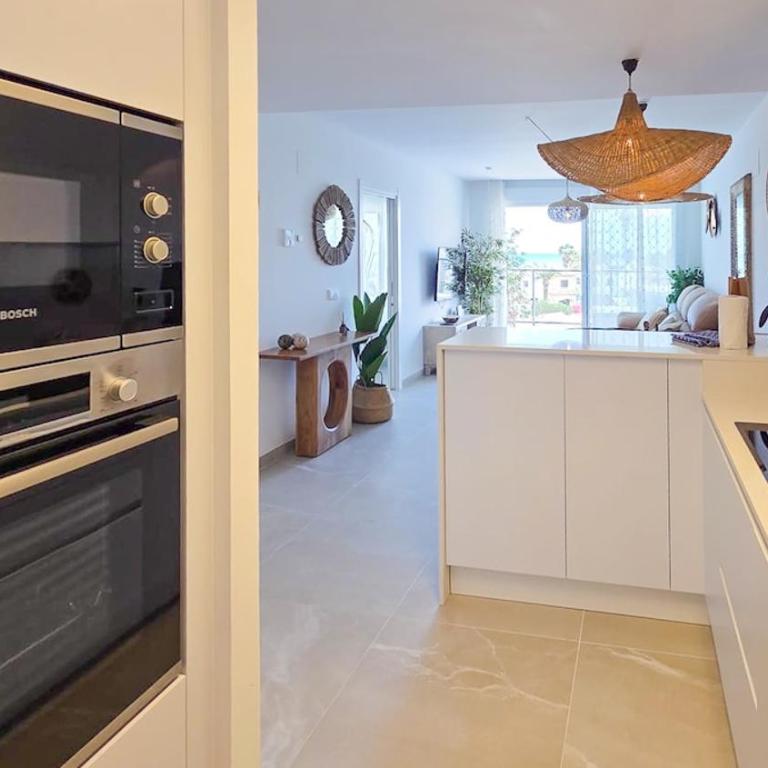 Bella Beach apartment by costablancarent - One-Bedroom Apartment - 9