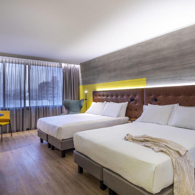 Pullman Santiago El Bosque - Superior Queen Room with Two Queen Beds - 1