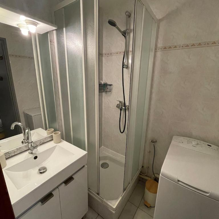 Studio cosy 4 pers avec piscine - Appartement 2 Chambres - 9