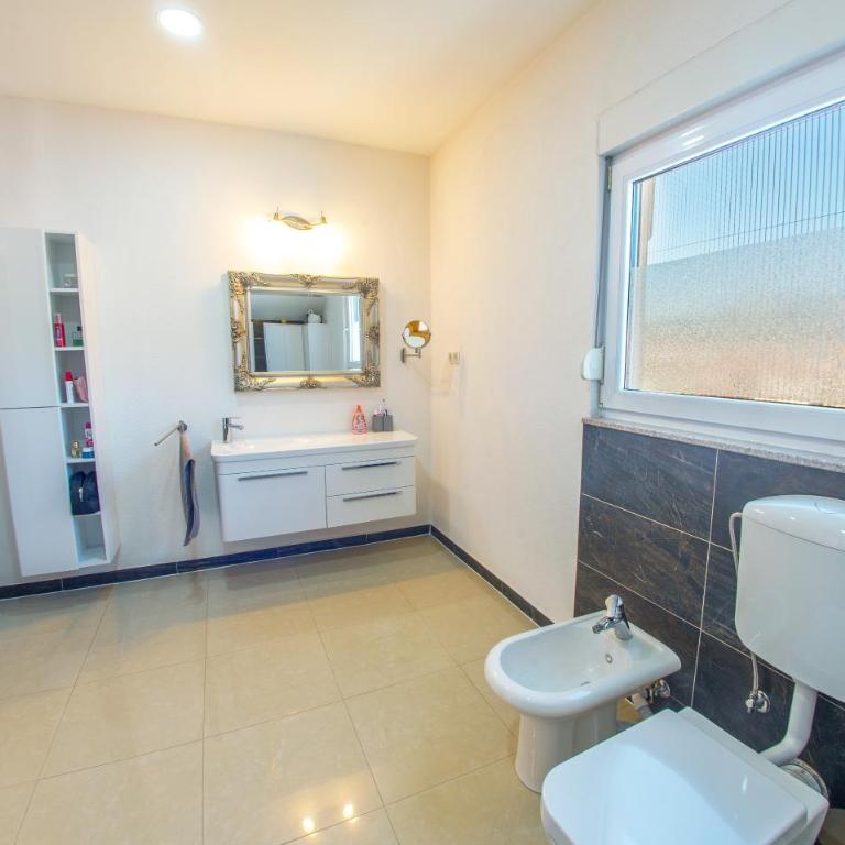 Mostaria House - Apartment mit 4 Zimmern - 28