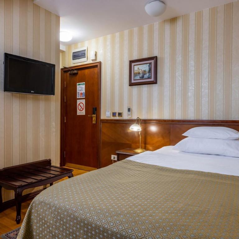 Hotel Moskva - Classic Einzelzimmer - 11