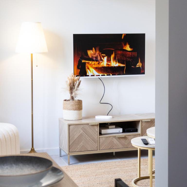 La Suite des Remparts - Loft climatisé face aux remparts - Apartment mit 1 Schlafzimmer - 2