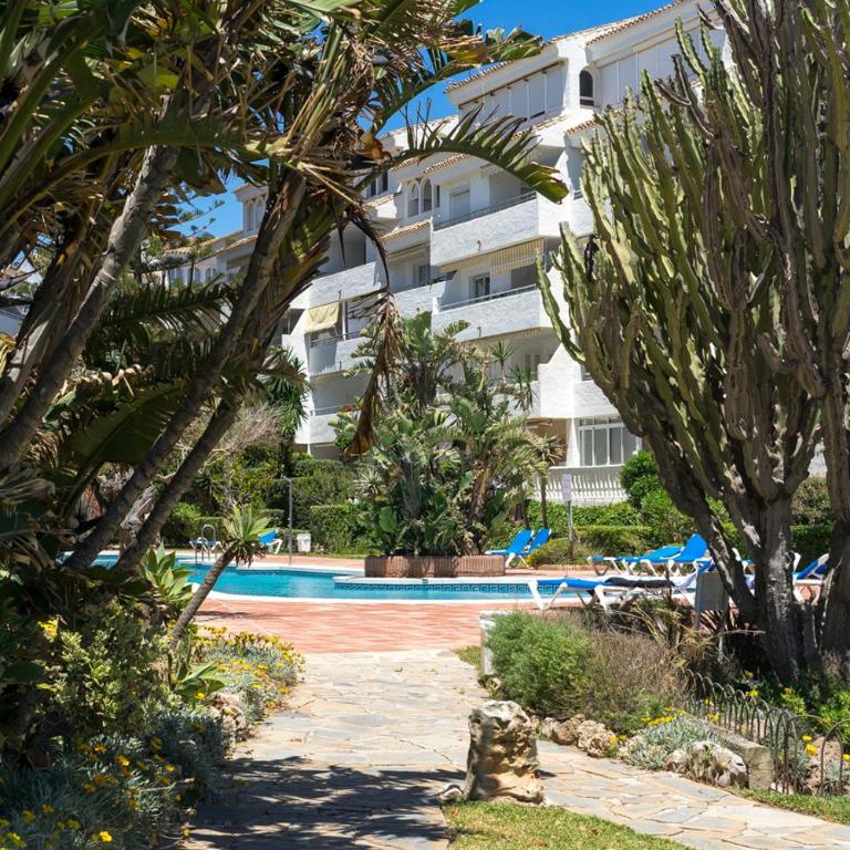 Modern apartment with pool on the beachfront in Marbella by SharingCo - Apartment mit 3 Schlafzimmern - 1