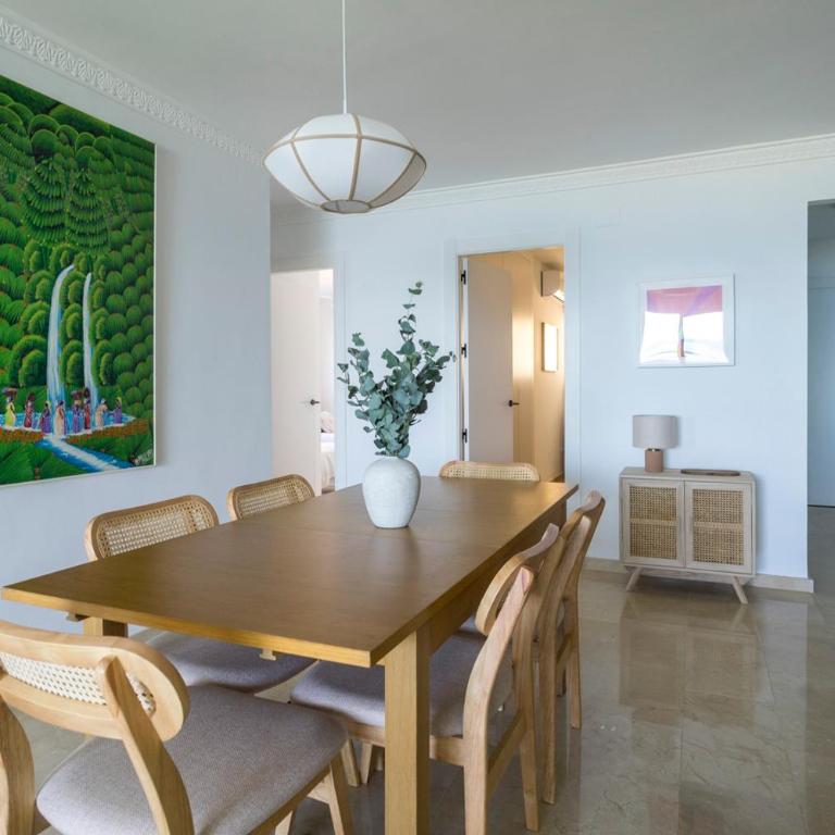 Modern apartment with pool on the beachfront in Marbella by SharingCo - Apartment mit 3 Schlafzimmern und Balkon - 19