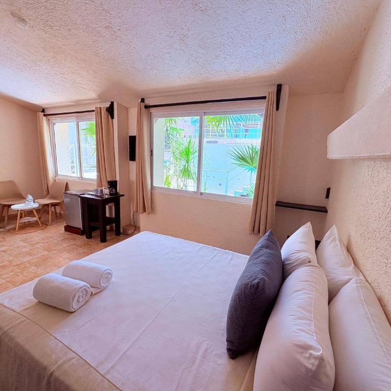 Condohotel Luciana Deluxe Queen Oceanview Suite with Sofabed - Studio - Vue sur Mer - 20