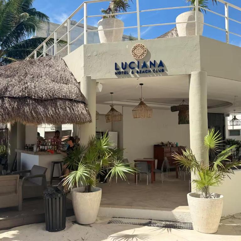 Condohotel Luciana Deluxe Queen Oceanview Suite with Sofabed - Studio - Vue sur Mer - 35