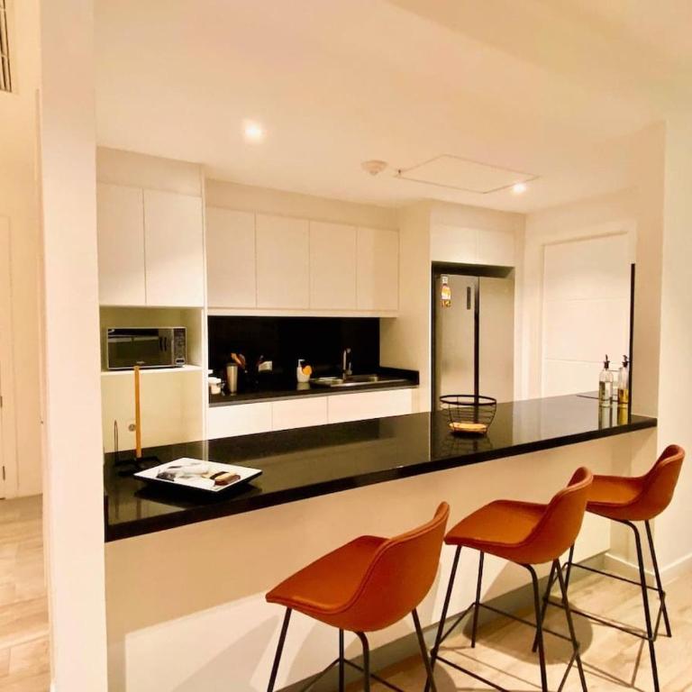 Luxurious Escape at Santana lofts - Apartment - 19