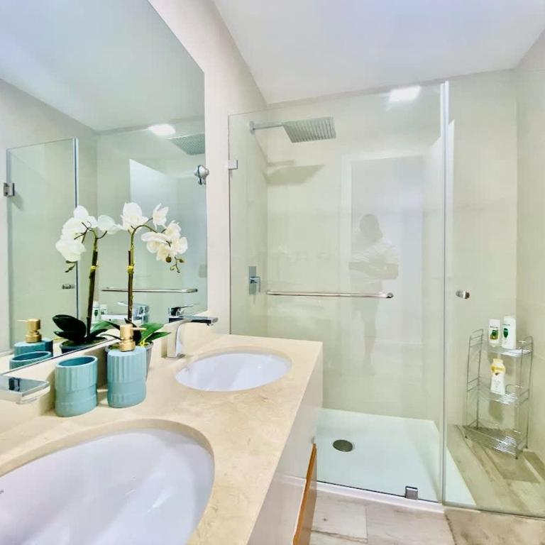 Luxurious Escape at Santana lofts - Apartment - 32