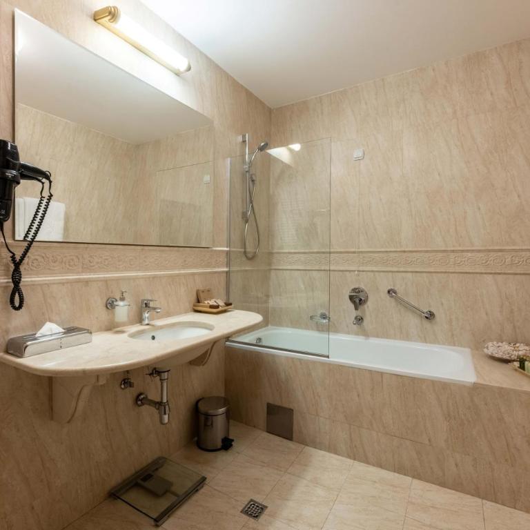 Hotel Moskva - Premium Suite - 9